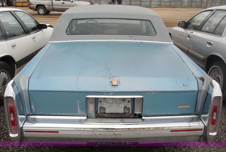 image for item H3628 1990 Cadillac Brougham