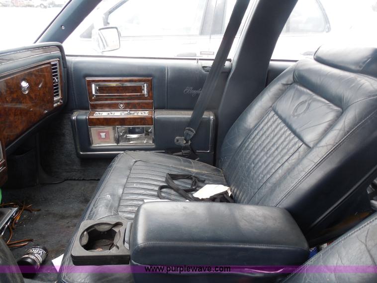 image for item H3628 1990 Cadillac Brougham