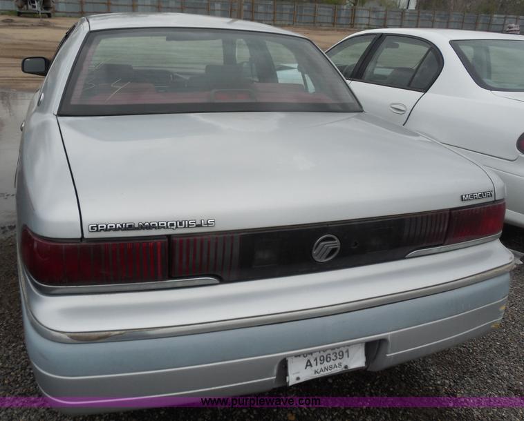 image for item H3629 1993 Mercury Grand Marquis LS