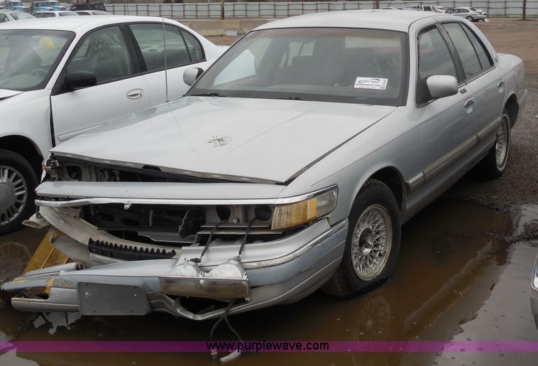 image for item H3629 1993 Mercury Grand Marquis LS