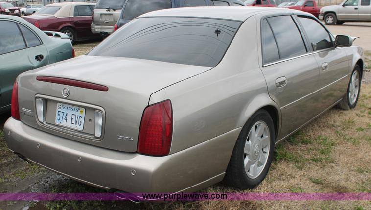 image for item H3630 2002 Cadillac DeVille DTS