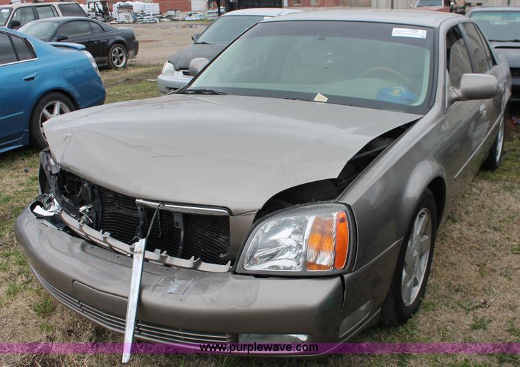image for item H3630 2002 Cadillac DeVille DTS