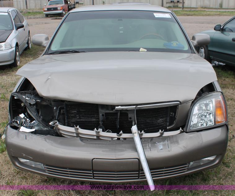 image for item H3630 2002 Cadillac DeVille DTS
