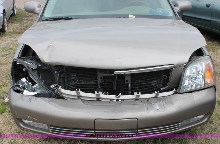 image for item H3630 2002 Cadillac DeVille DTS