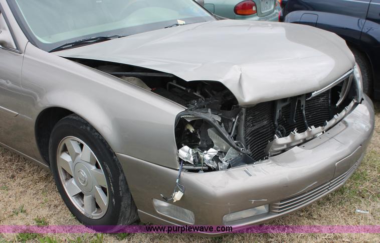 image for item H3630 2002 Cadillac DeVille DTS