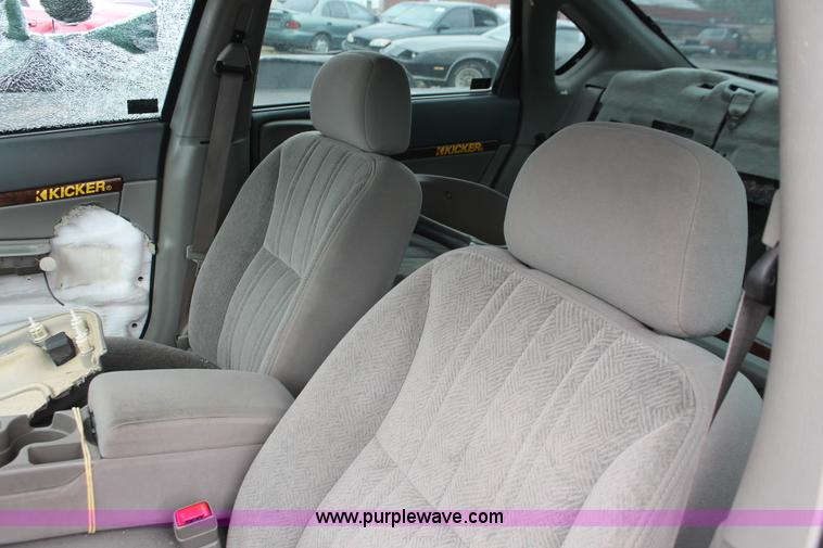 image for item H3631 2004 Chevrolet Impala