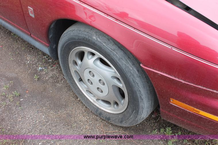 image for item H3632 1996 Saturn SL SL2