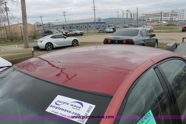 image for item H3632 1996 Saturn SL SL2