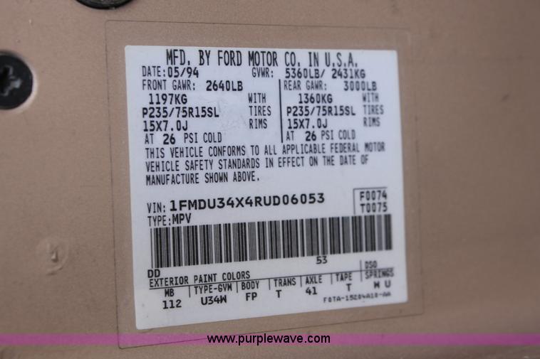 image for item H3635 1994 Ford Explorer XLT SUV