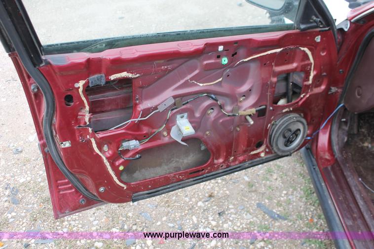 image for item H3637 1990 Honda Accord DX