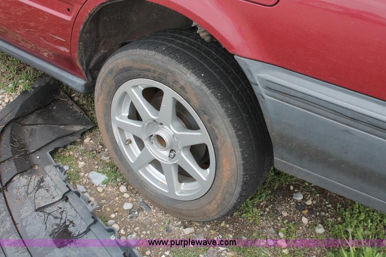 image for item H3637 1990 Honda Accord DX