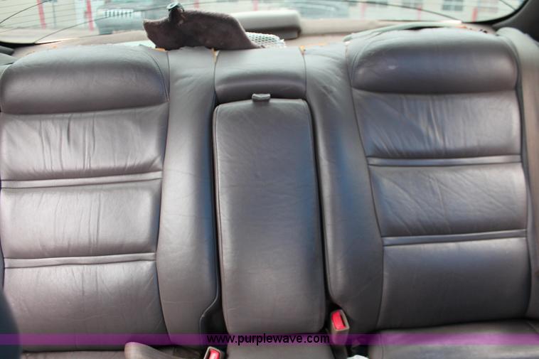 image for item H3643 1995 Lexus ES300