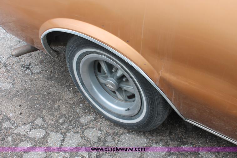 image for item H3644 1978 Pontiac Grand Prix