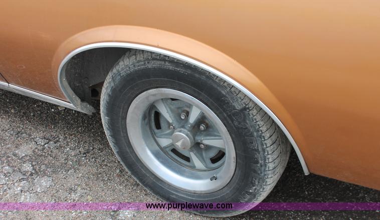 image for item H3644 1978 Pontiac Grand Prix