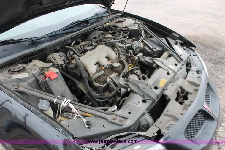 image for item H3646 2000 Pontiac Grand Prix SE