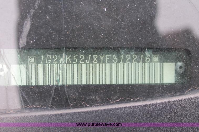 image for item H3646 2000 Pontiac Grand Prix SE