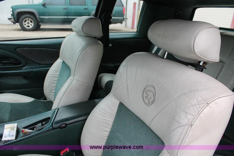 image for item H3647 1995 Mercury Cougar XR-7 Nightcat