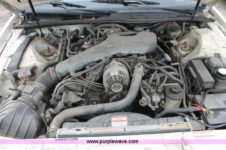 image for item H3647 1995 Mercury Cougar XR-7 Nightcat