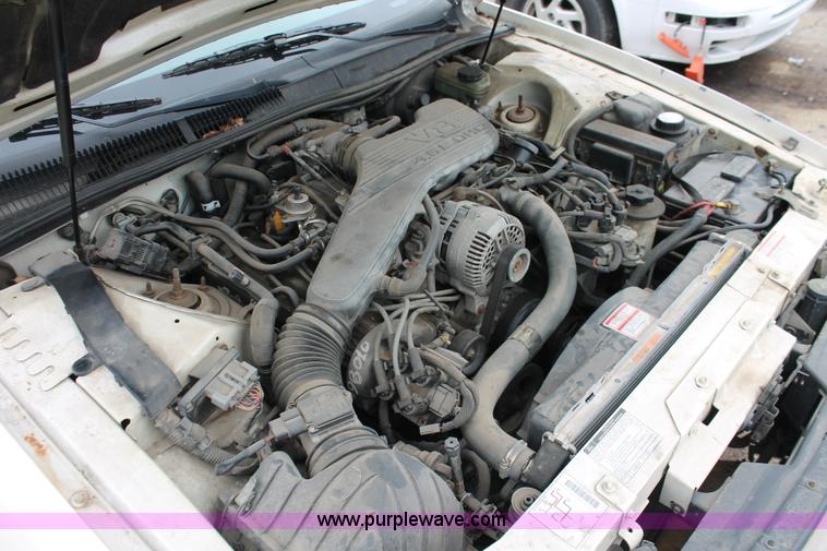 image for item H3647 1995 Mercury Cougar XR-7 Nightcat