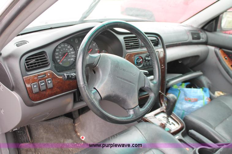 image for item H3649 2000 Subaru Outback Limited