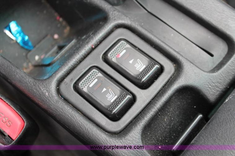 image for item H3649 2000 Subaru Outback Limited