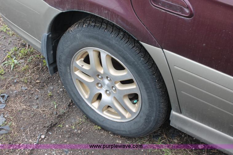 image for item H3649 2000 Subaru Outback Limited