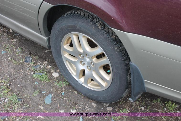 image for item H3649 2000 Subaru Outback Limited