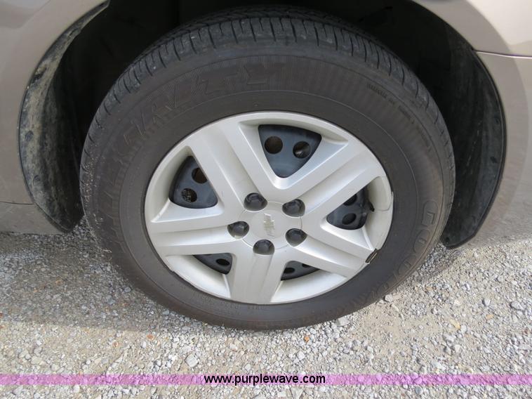 image for item B4612 2007 Chevrolet Impala LS