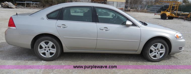 image for item B4613 2008 Chevrolet Impala LS