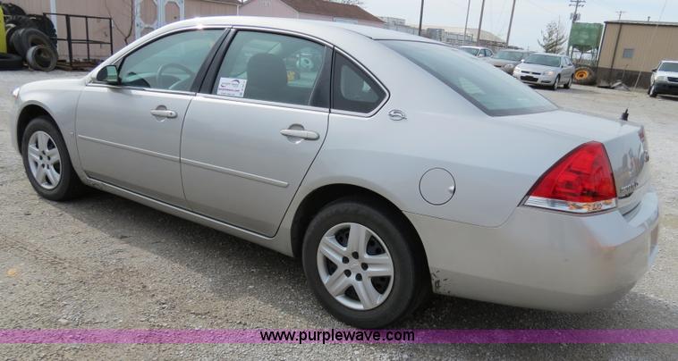 image for item B4613 2008 Chevrolet Impala LS