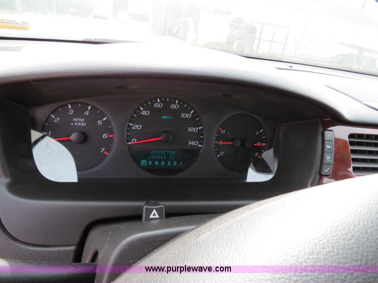 image for item B4613 2008 Chevrolet Impala LS