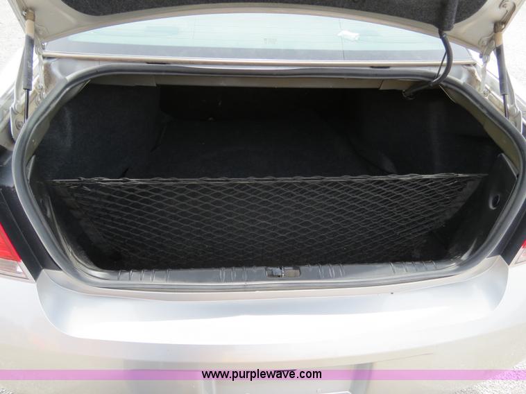 image for item B4613 2008 Chevrolet Impala LS