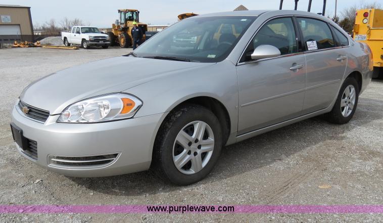 image for item B4614 2008 Chevrolet Impala LS