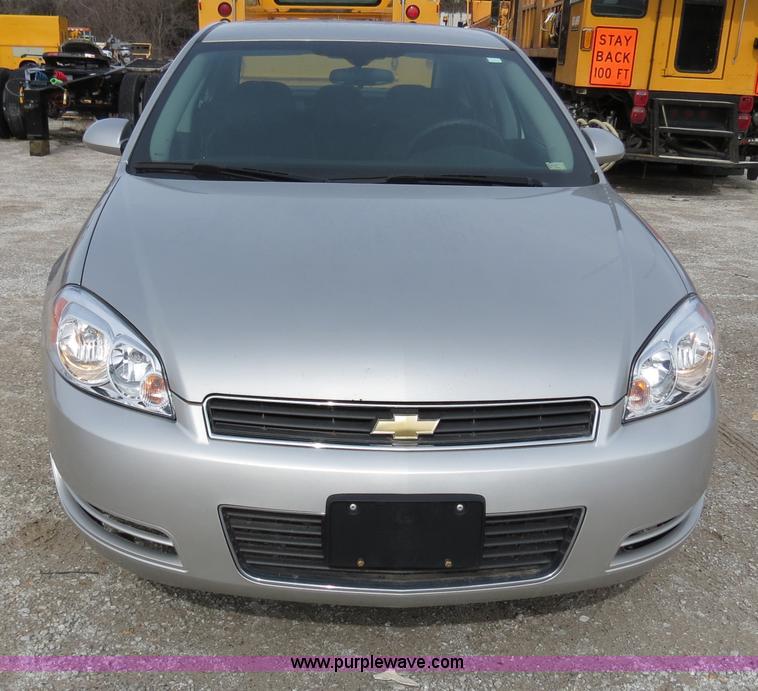 image for item B4614 2008 Chevrolet Impala LS