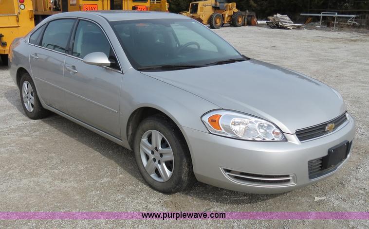 image for item B4614 2008 Chevrolet Impala LS