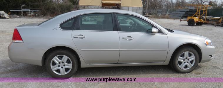 image for item B4614 2008 Chevrolet Impala LS