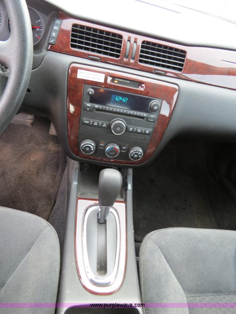 image for item B4614 2008 Chevrolet Impala LS