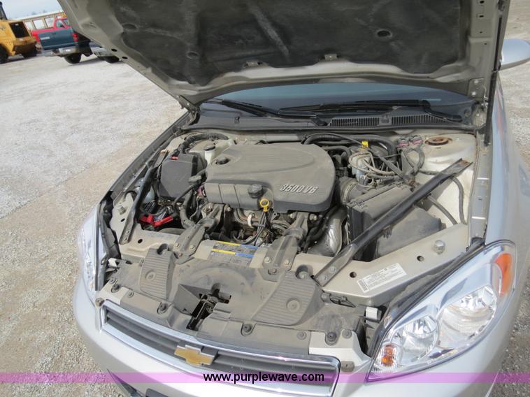 image for item B4614 2008 Chevrolet Impala LS