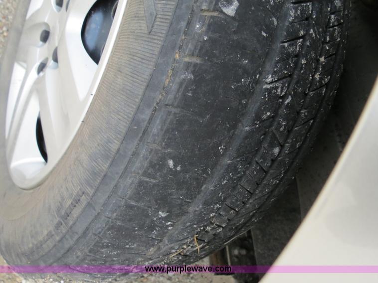 image for item B4614 2008 Chevrolet Impala LS