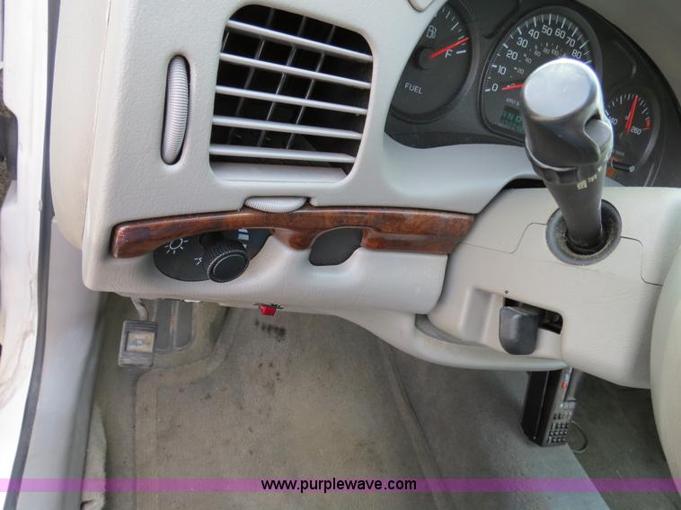 image for item B4615 2002 Chevrolet Impala