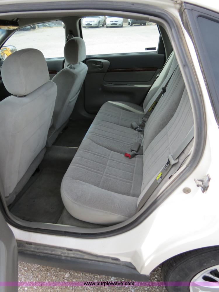 image for item B4615 2002 Chevrolet Impala