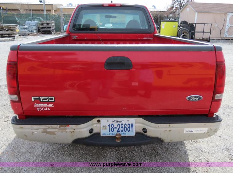 image for item B4618 2000 Ford F150 pickup truck