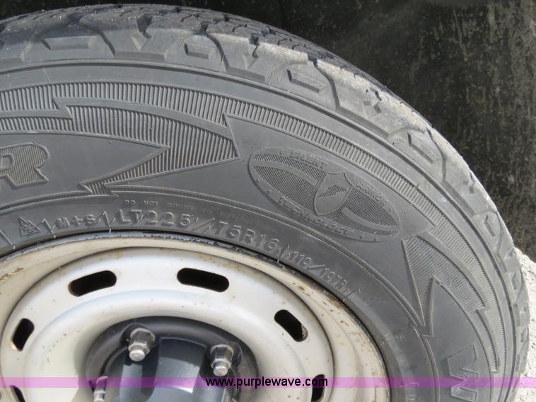 image for item B4619 1998 Dodge Ram 1500 pickup truck