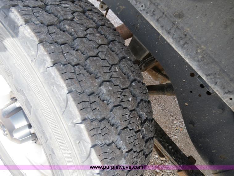 image for item B4619 1998 Dodge Ram 1500 pickup truck