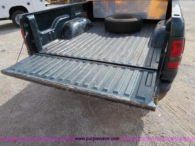 image for item B4619 1998 Dodge Ram 1500 pickup truck