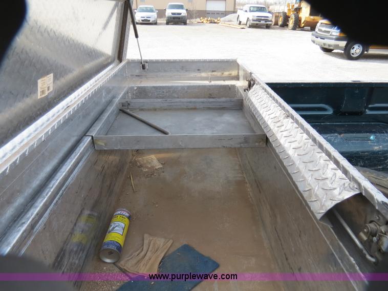 image for item B4619 1998 Dodge Ram 1500 pickup truck