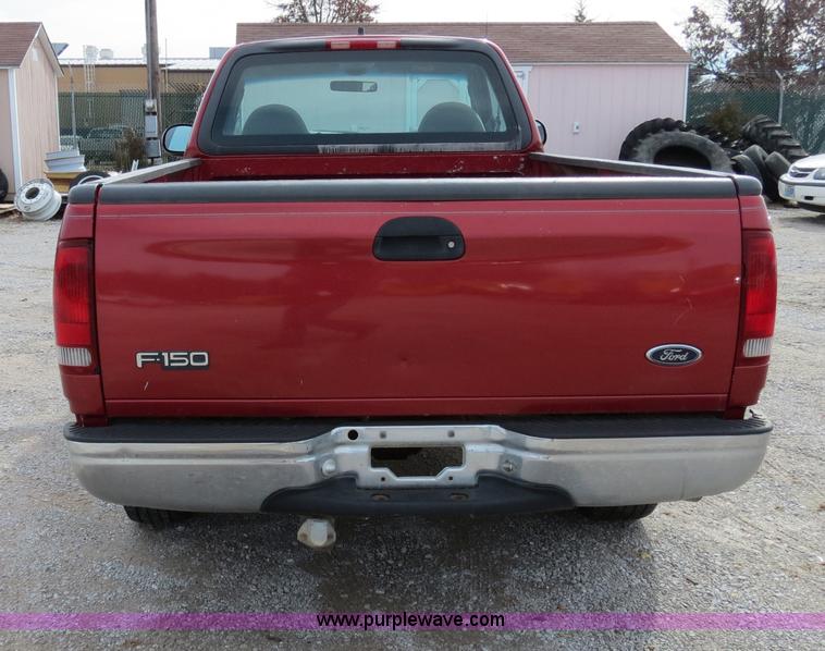image for item B4621 2000 Ford F150 pickup truck