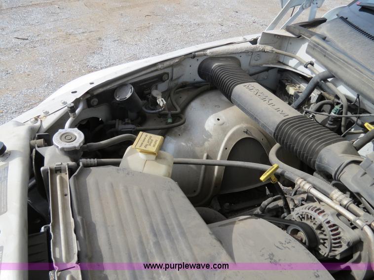 image for item B4625 2001 Dodge Ram 1500 pickup truck