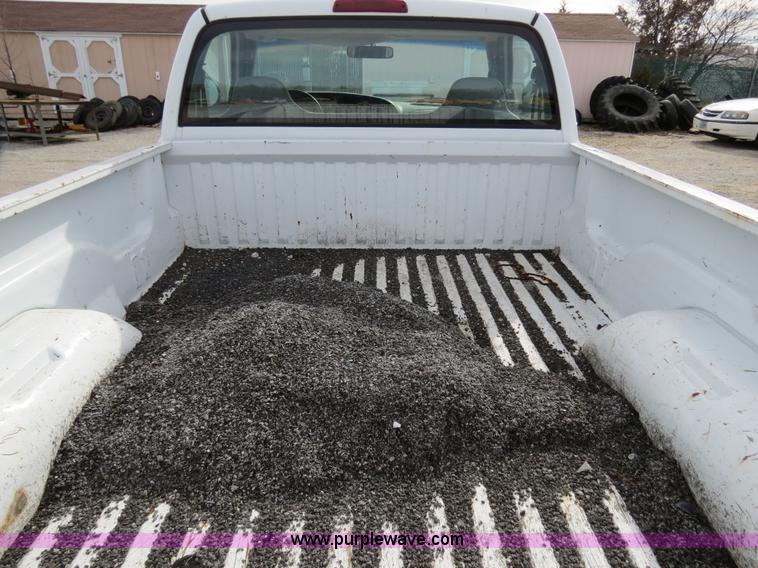 image for item B4625 2001 Dodge Ram 1500 pickup truck