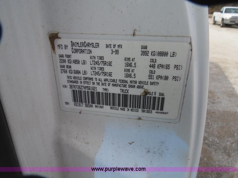 image for item B4626 1999 Dodge Ram 2500 pickup truck